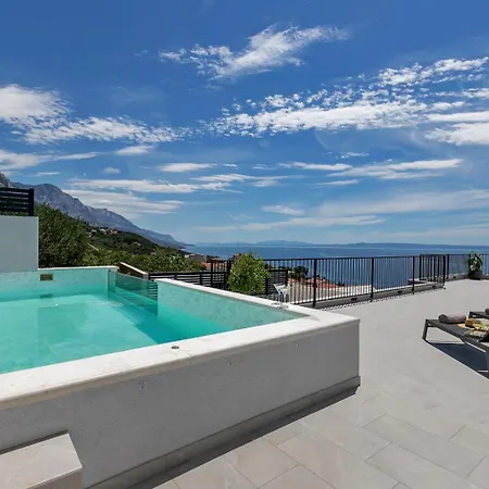 Villa 1 *