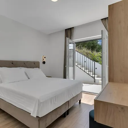 1 Villa Brela